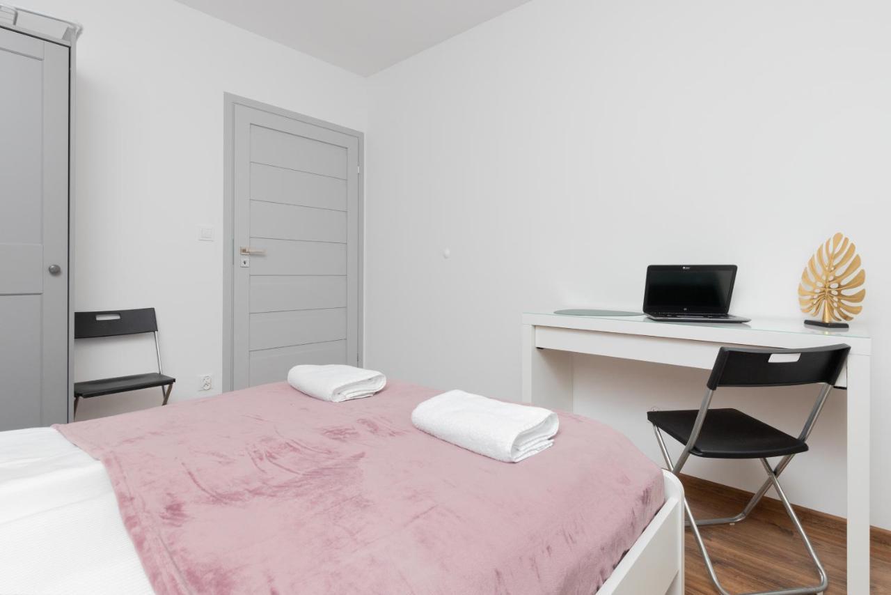 Rewita Wrzeszcz Apartments By Noclegi Renters Gdańsk Eksteriør billede